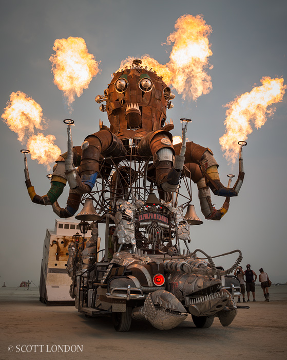 El Pulpo Mecanico, an art car by Duane Flatmo, at Burning Man 2013 (Photo by Scott London)