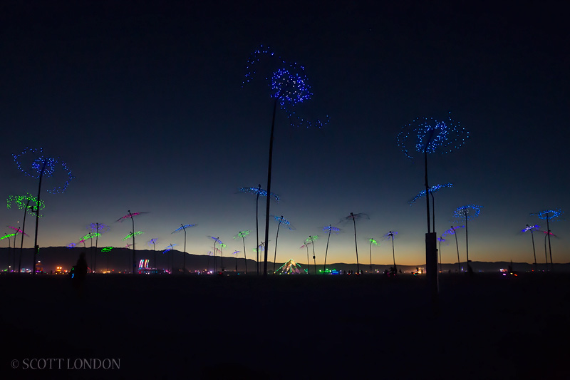 Star Stuff, an installation by Chris Cianciarulo at Burning Man 2013 (Photo by Scott London)