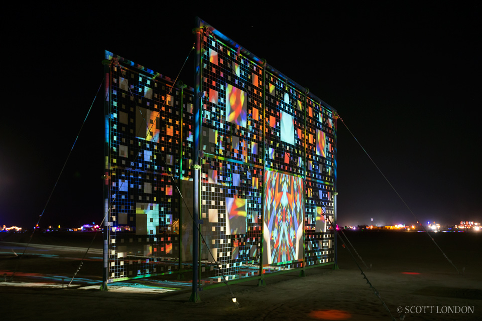 Between Dimensions, an installation by Nathan Kandus at Burning Man 2014 (Photo by Scott London)