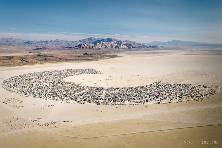 An aerial view of Black Rock City on the second day of Burning Man 2015. (Photo by Scott London)