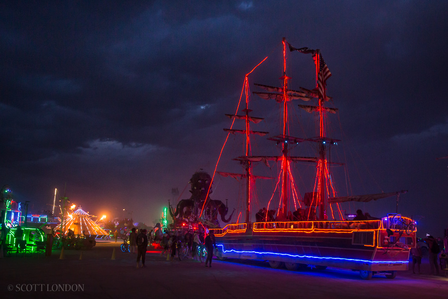 The Monaco, El Pulpo Mecanico, Mona Lisa, and other art cars at Burning Man 2016. (Photo by Scott London)