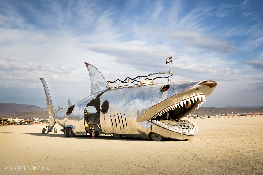The Shark Car at Burning Man 2016 (Photo by Scott London)