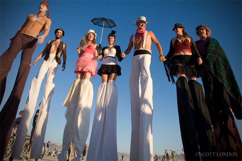 Stiltwalkers